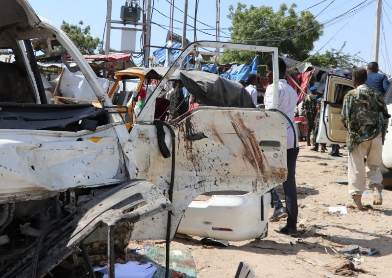 Najmanje 90 mrtvih u bombaškom napadu u Somaliji, među ubijenima je i mnogo studenata i turskih državljana