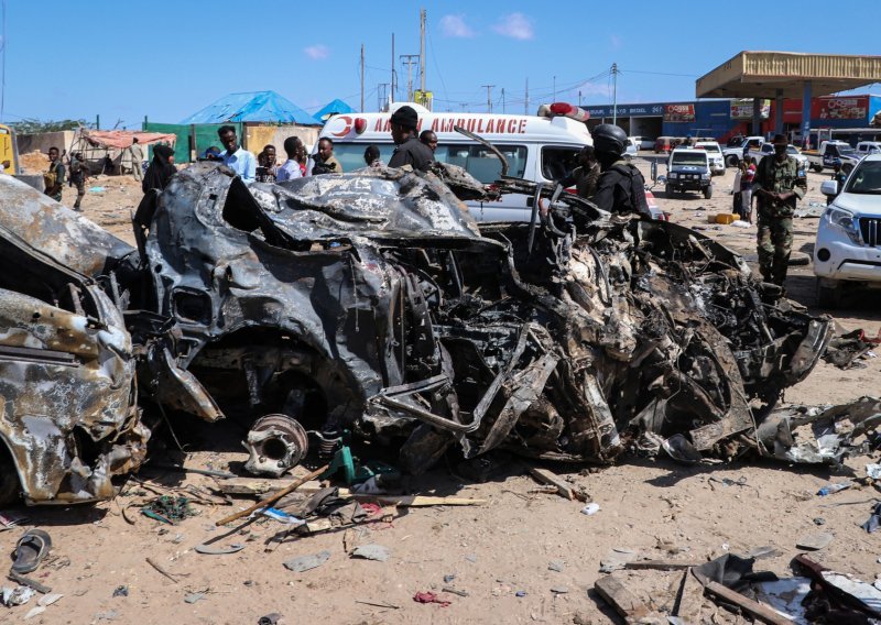 Al Šabab preuzeo odgovornost za napad u Mogadišuu