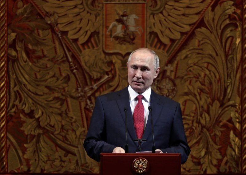 Putin u novogodišnjoj čestitci Rusima: Naše jedinstvo je temelj koji će nam pomoći u ostvarenju najviših ciljeva