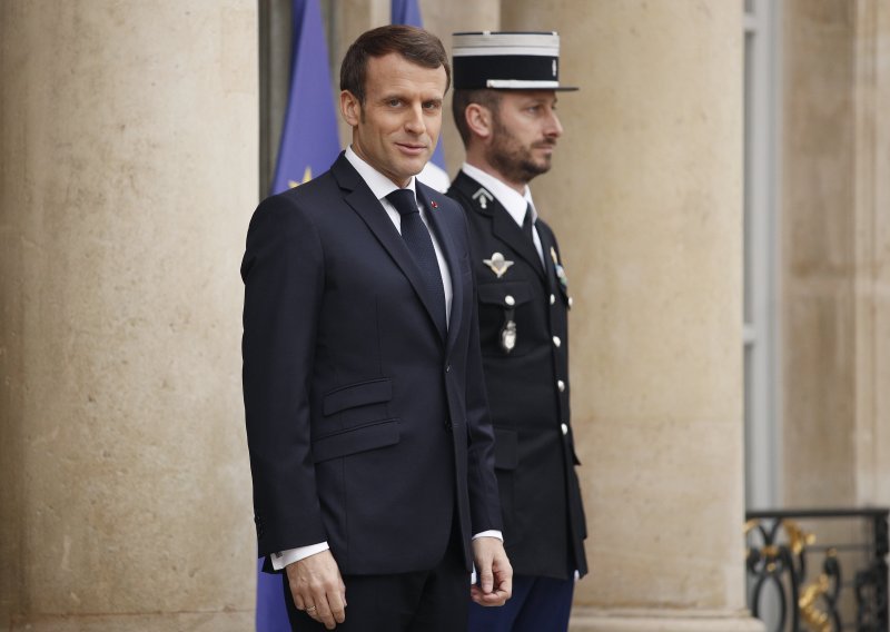 Macron najavio slanje još 220 vojnika u Sahel radi borbe s džihadistima