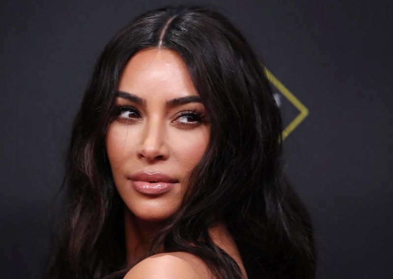 Nakon izrugivanja po društvenim mrežama, Kim Kardashian pokazala kako izgleda unutrašnjost njezinog hladnjaka