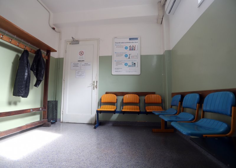 Zadarski ginekolozi nadležnima: 25.000 Zadranki bez ginekologa
