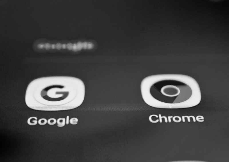 Isprobajte tri načina kako 'zatamniti' Googleov web preglednik Chrome