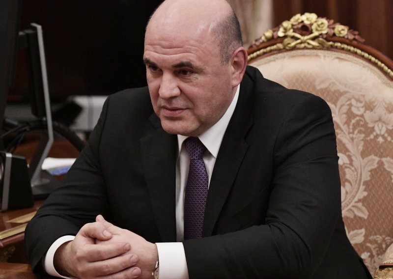 Iznenađenje iz Kremlja: Ovo je novi ruski premijer, malo poznati šef porezne uprave