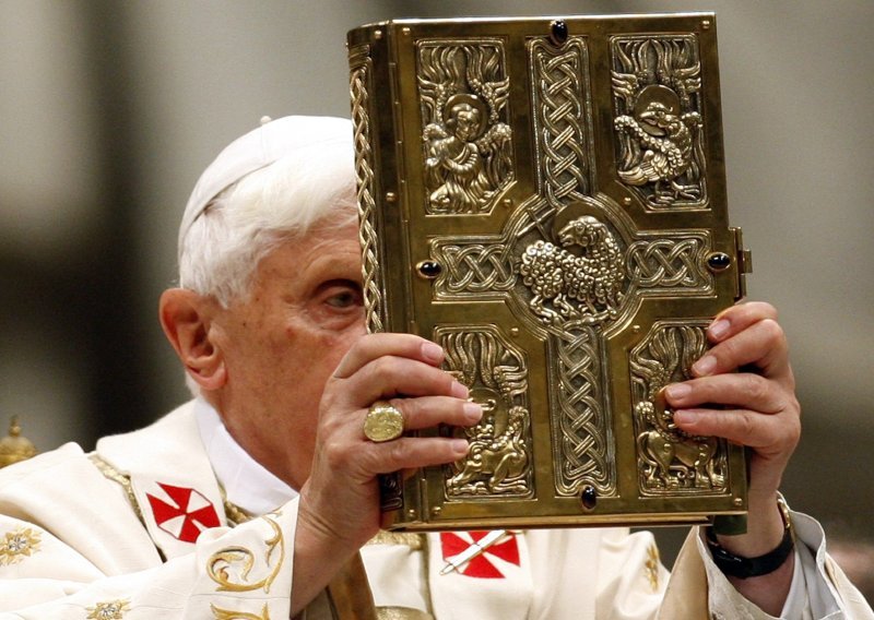 Papa u Kalabriji osudio organizirani kriminal