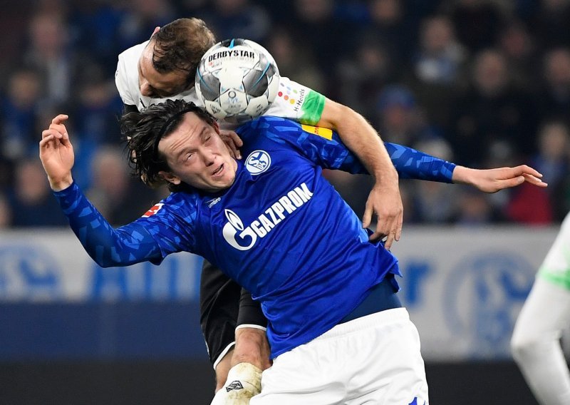 Schalke 'skrojio' vrh ljestvice Bundeslige; 'rudari' su sredili Borussiju (M) i 'pogurali' RB Leipzig