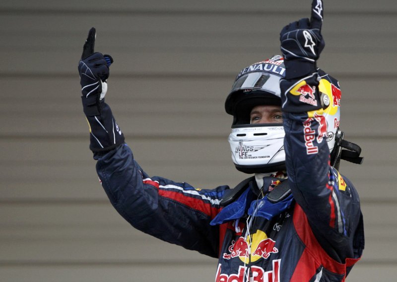 Vettel svjetski prvak, Buttonu VN Japana