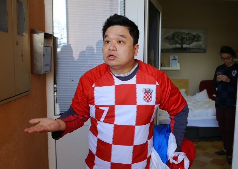 Kinez koji je pjevao ustaške pjesme protjeran iz Hrvatske, pobrao i novčanu kaznu
