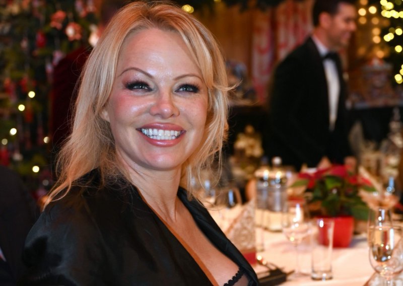 Pamela Anderson i dalje vjeruje u ljubav: Iza sebe ima četiri supruga, ali i pet propalih brakova