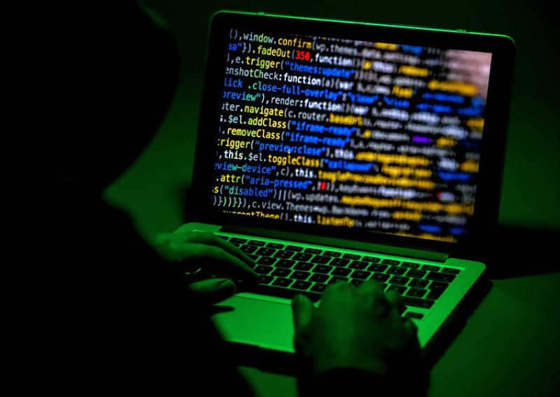 Sustav pod napadom hakera, otežana online nastava. MUP: Za napad na Carnet moguća je kazna zatvora