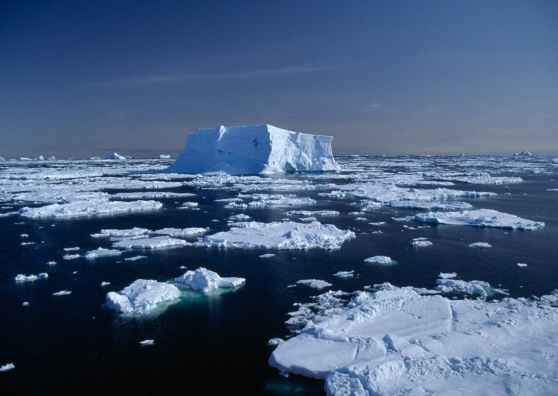 Temperatura na Antarktici prešla prvi put u povijesti 20 stupnjeva Celzijevih