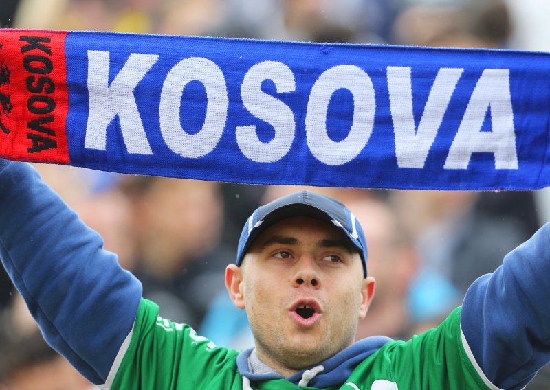 Šok u Srbiji: Jedan od najtalentiranijih mladih nogometaša odlukom vezanom za Kosovo izazvao totalnu pomutnju