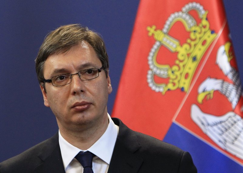 Vučić: HDZ-ova stajališta su besmislena