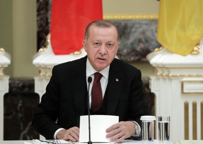 Erdogan: Odbio sam milijardu eura europske pomoći za migrante, ne želimo taj novac