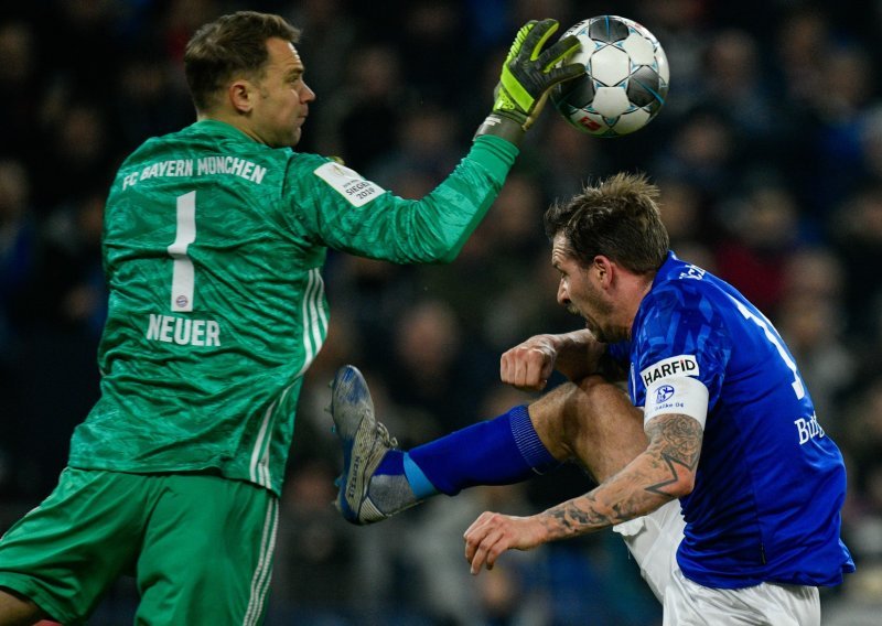 U polufinale njemačkog Kupa probio se klub iz četvrte lige; Bayern izbacio Schalke