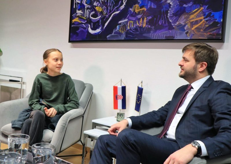 [FOTO/VIDEO] Ministar Ćorić pohvalio se susretom s Gretom Thunberg