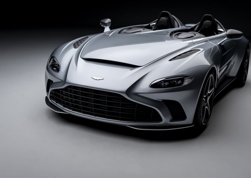 [FOTO/VIDEO] Aston Martin V12 Speedster; iz ljubavi prema automobilima dolazi u samo 88 primjeraka