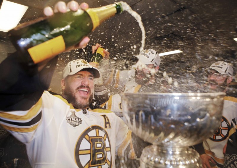 Boston u Vancouveru osvojio Stanley Cup