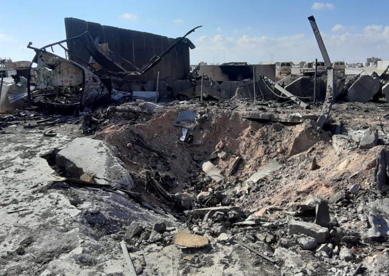 U američkim napadima pogođeno gradilište civilne zračne luke