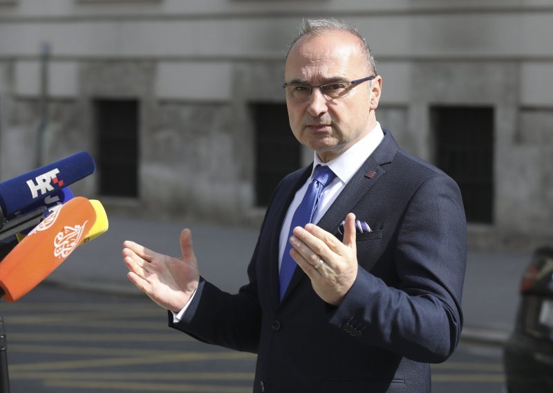 Ministarstvo vanjskih i europskih poslova poziva naše državljane u inozemstvu da odgode putovanja u Hrvatsku