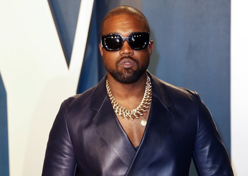 Kanye West priznao da ga je smrt jednog od najboljih prijatelja, Kobea Bryanta, dotukla: ‘On je bio košarkaška verzija mene’