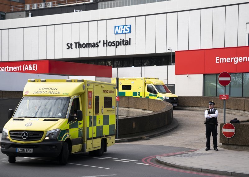 U engleskim bolnicama umrlo 429 ljudi, najmanje u dva tjedna