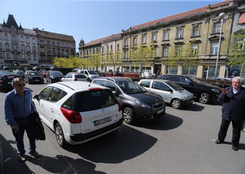 U travnju prodaja novih automobila i lakih gospodarskih vozila u Hrvatskoj pala čak 87,5 posto u usporedbi s travnjem 2019.