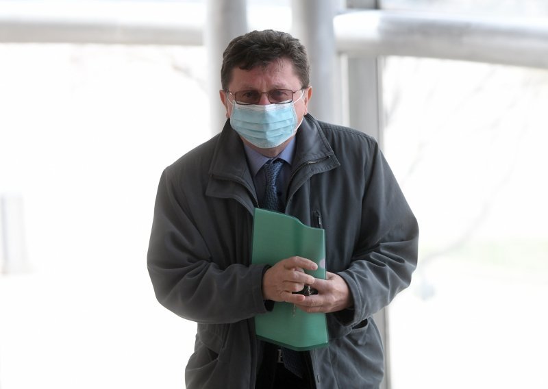 Vilim Ribić dobio na sudu pa uplatio za izradu respiratora, ima poruku za one koji misle da se samopromovira