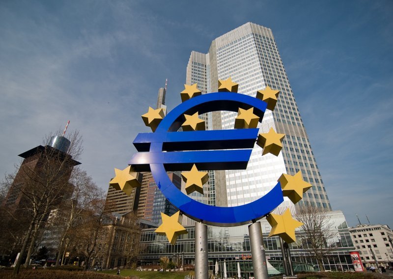 Usprkos koronakrizi, Hrvatskoj uskoro zeleno svjetlo Europske komisije za uvođenje eura