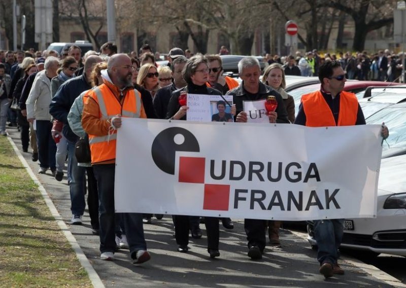 Udruga Franak će blokirati Zagreb, prosvjednici dolaze u 60 autobusa!