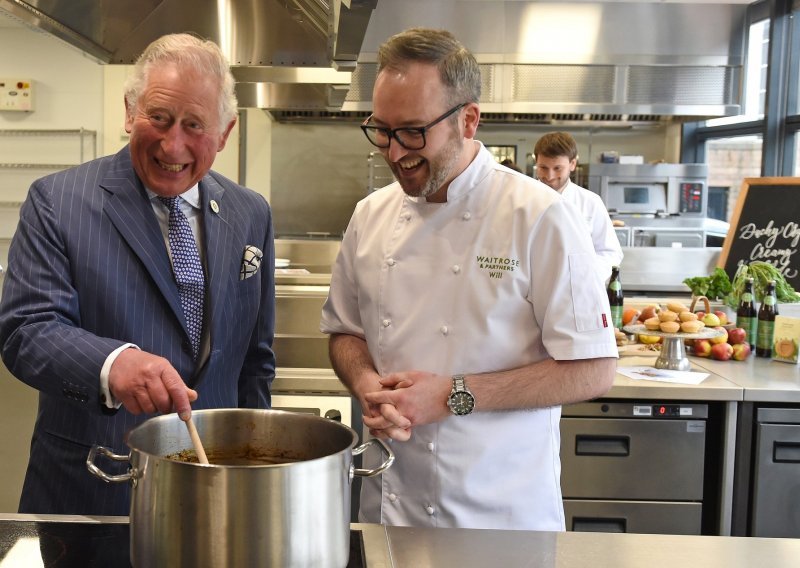 Princ Charles otkrio bez koje britanske namirnice ne može zamisliti svoju prehranu