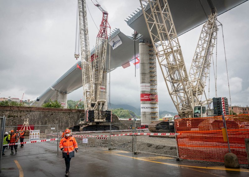 Novi vijadukt u Genovi simbol je svjetla na kraju talijanskog tunela, veliki infrastrukturni projekti konačno istrgnuti iz ruku N'draghete i Corleonesea