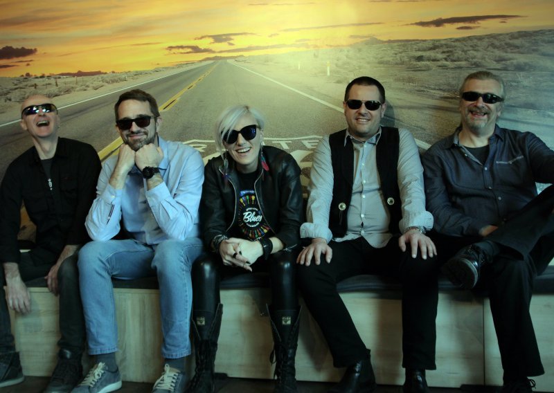 Zagrebački blues band koji je osvojio Amerikance, predstavlja svoj prvi album 'Ashes'