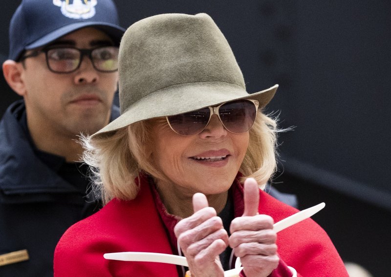 Svoje probleme s nesanicom Jane Fonda umjesto tabletama rješava 'maricom'