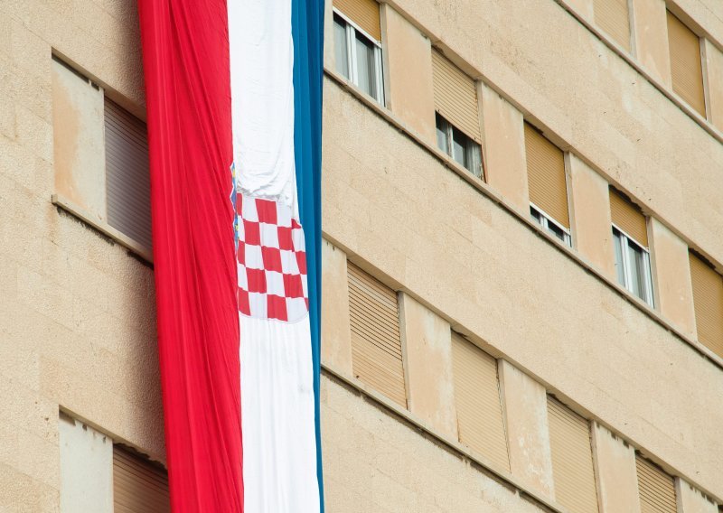 Dan državnosti Hrvatske u Srbiji obilježen svetom misom za Domovinu