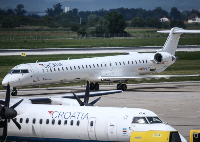 Tportal doznaje: Muškarac zaražen koronavirusom stigao je letom Croatia Airlinesa, u avionu je bilo 66 putnika i pet članova posade