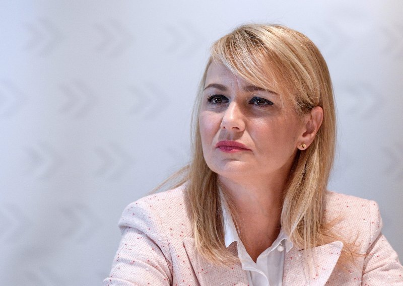 Bruna Esih: Nisam isključila ni HDZ ni Škoru