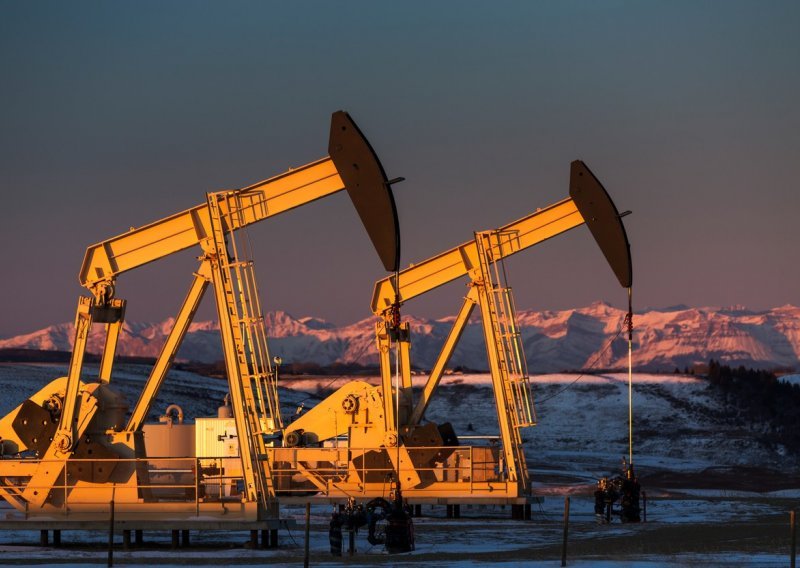 Cijene nafte porasle iznad 66 dolara