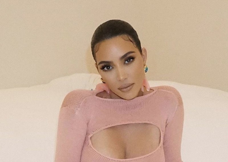 Zna kako privući pozornost: Kim Kardashian ponovno užarila društvene mreže najnovijom objavom