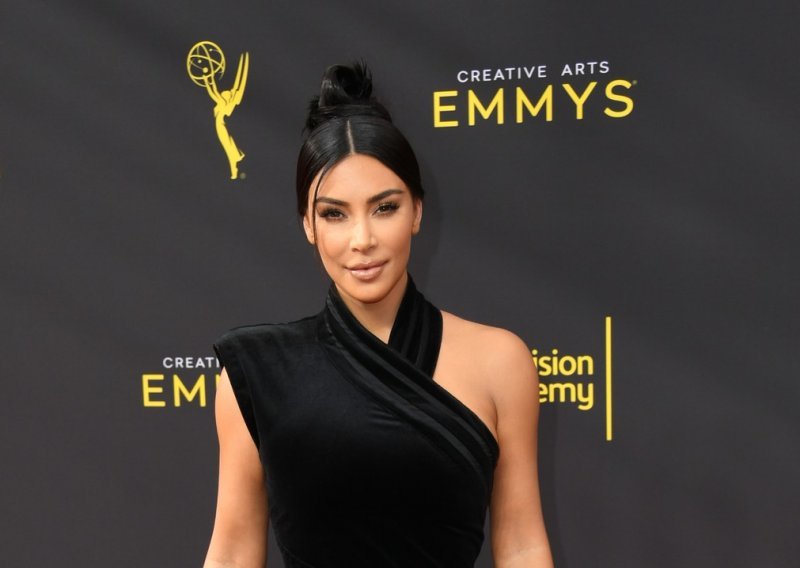 Neugodno iznenađenje za Kim Kardashian: Nakon što se sama prozvala milijarderkom, Forbes tvrdi da to nije istina