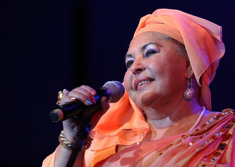 Preminula kraljica romske glazbe Esma Redžepova