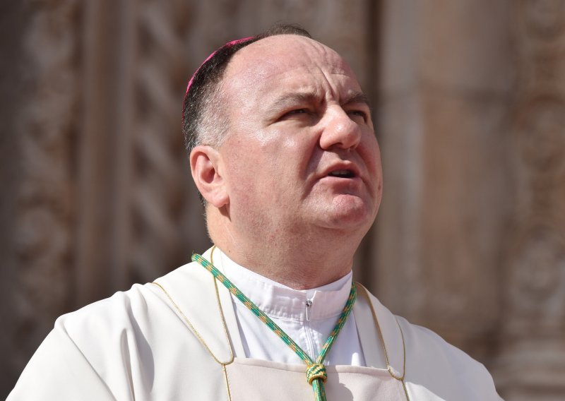 Papa imenovao Petra Palića novim mostarsko-duvanjskim biskupom