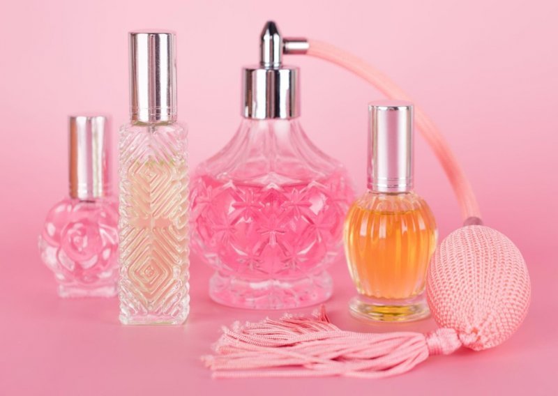 Moćni mirisi u bočici: Kako odabrati parfem prema raspoloženju koje želite postići