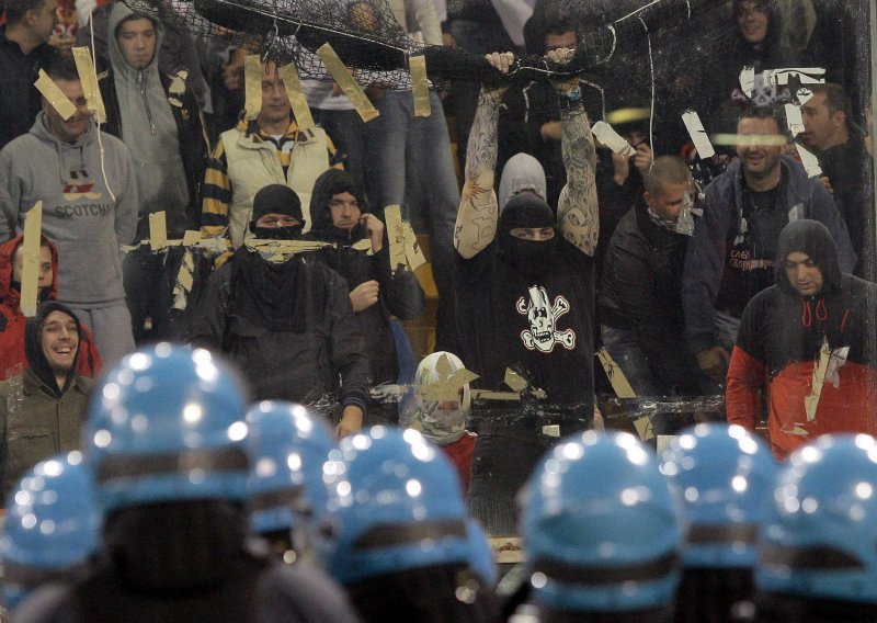 Serbian parliament adopts legislative changes to fight rioting