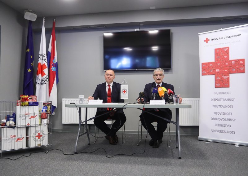Hrvatski Crveni križ dodjeljuje dva milijuna kuna stradalima u potresu