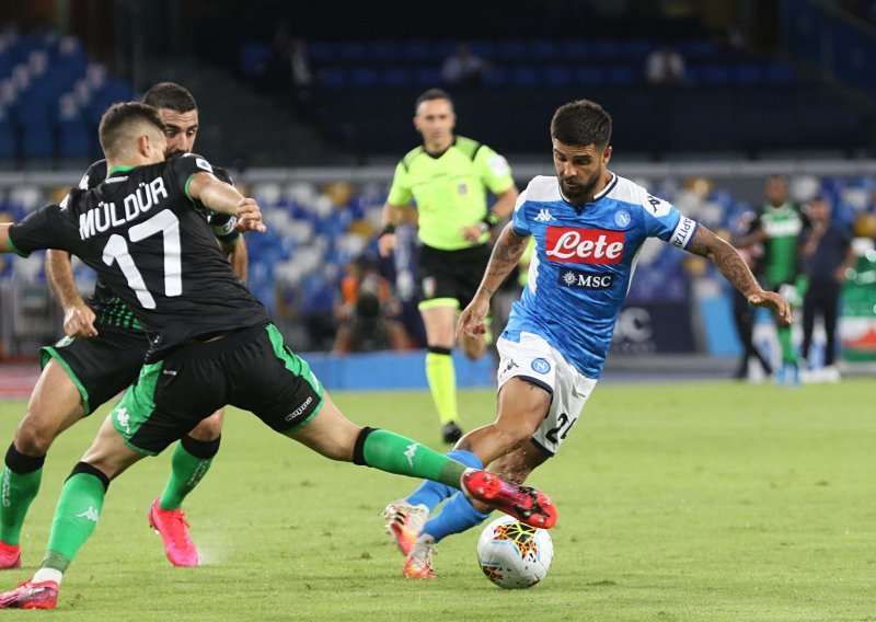 Atalanta nastavila fenomenalan niz u prvenstvu, ali Inter zadržao drugo mjesto trijumfom u derbiju protiv Napolija
