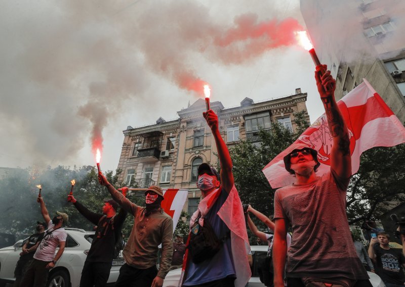 Bjeloruska oporba planira masovni prosvjed u nedjelju
