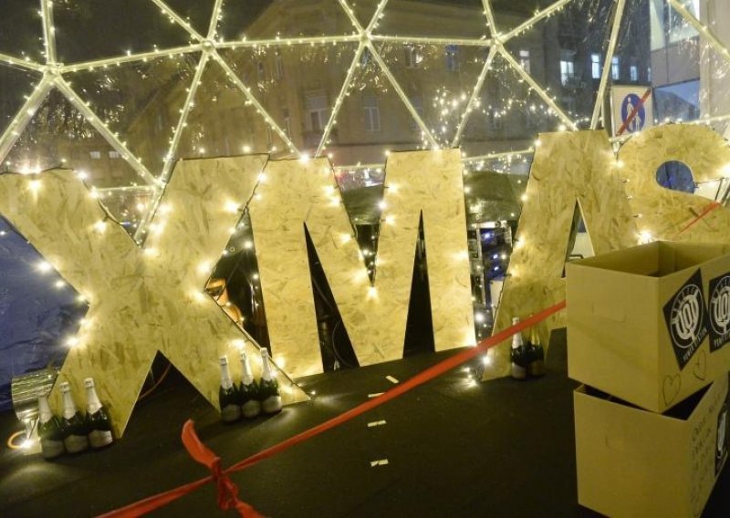 Vigilare protiv čestitki 'Merry Xmas' i 'Sretni blagdani'