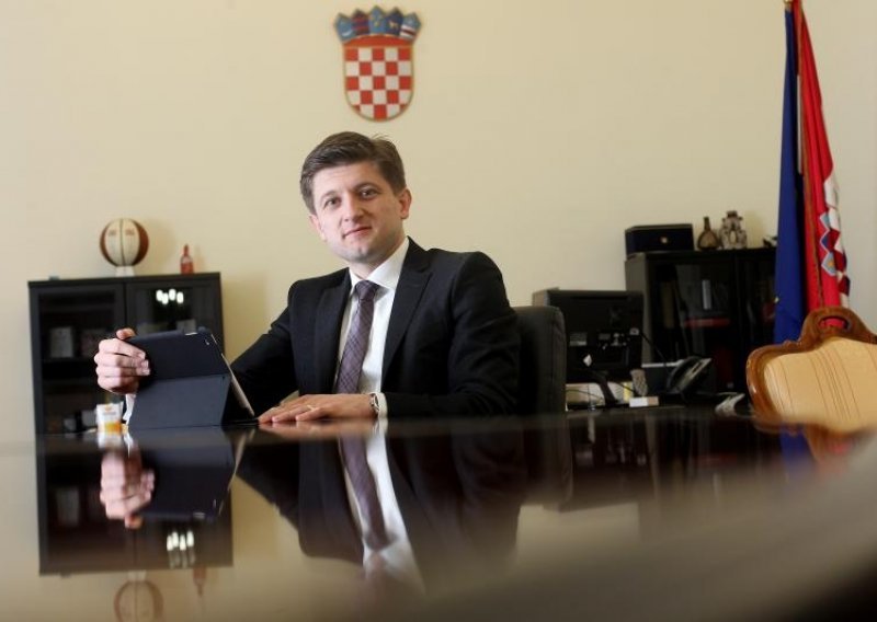 Tko je kandidat za mandatara Zdravko Marić?