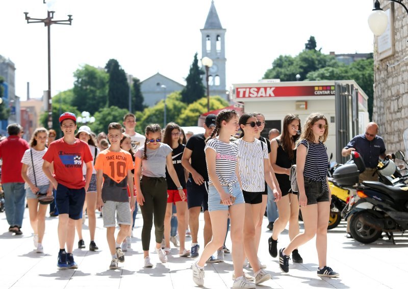 Započela školska putovanja po Hrvatskoj, inozemna čekaju proljeće 2021.